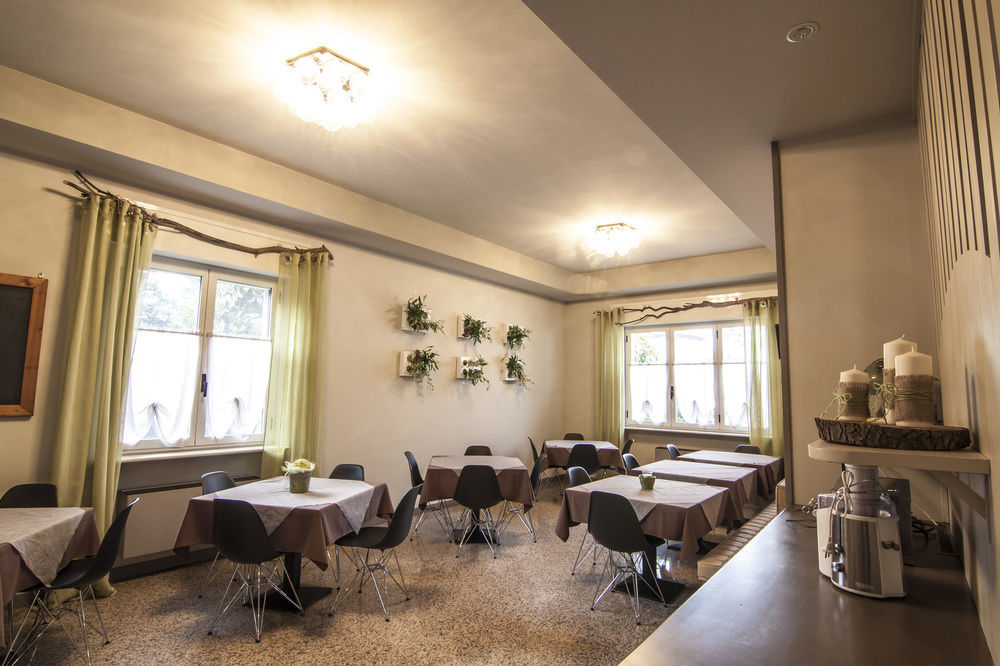 Hotel Le Vigne Di Corvino Casteggio Zewnętrze zdjęcie