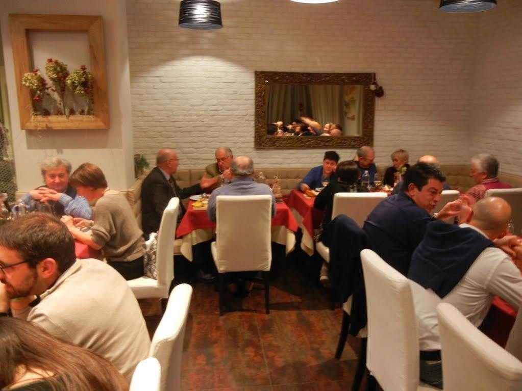 Hotel Le Vigne Di Corvino Casteggio Zewnętrze zdjęcie